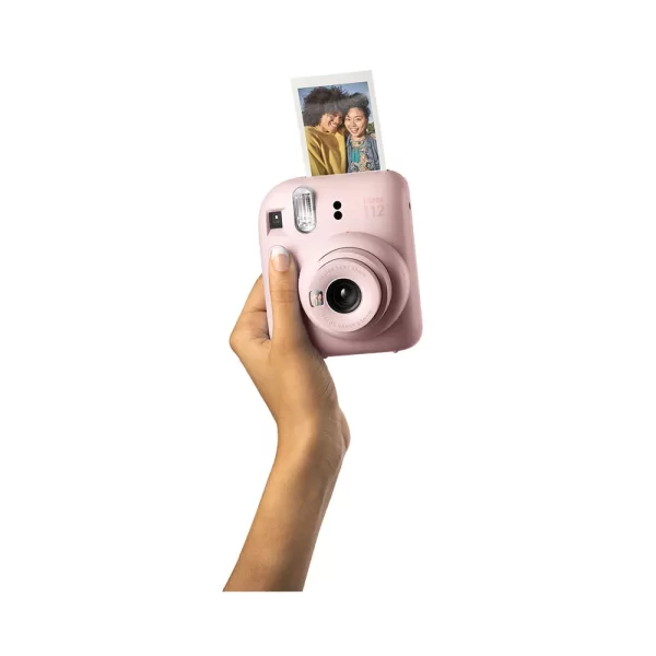 Kit Câmera Instax Mini 12 com pack 10 fotos Spray Art e Bolsa Rosa GO - 227241 - Image 5